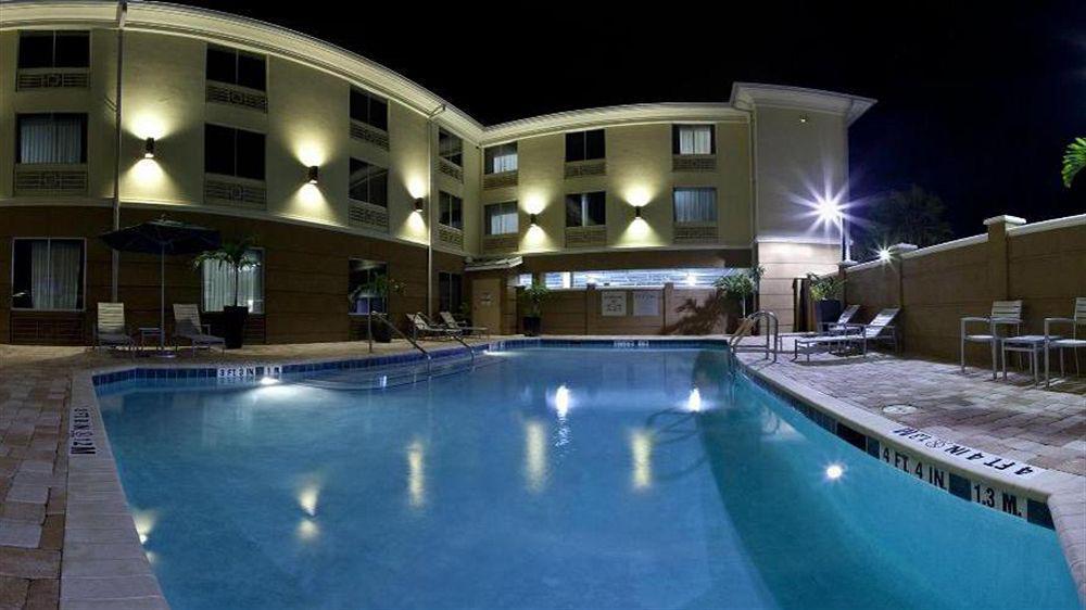 Hotel Express Jacksonville By Ihg