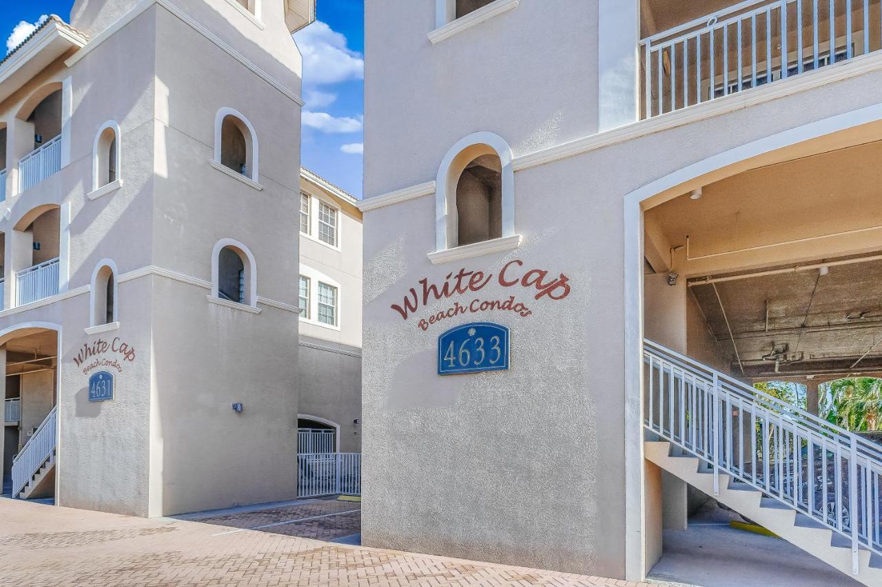 Whitecap Beachfront Splendor Apartment Fort Myers Beach
