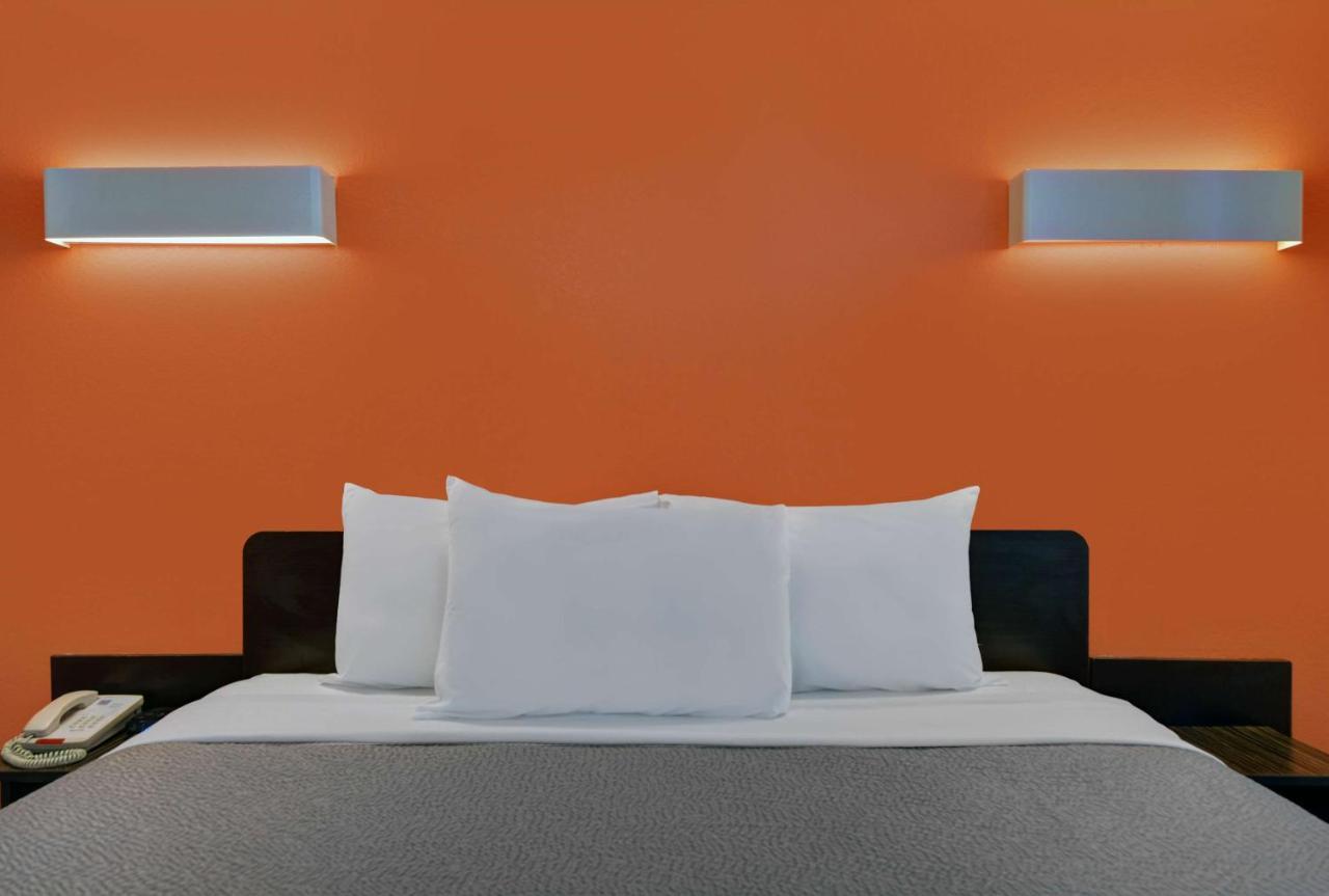 Hotel 6-cutler Bay, Fl Cutler Bay