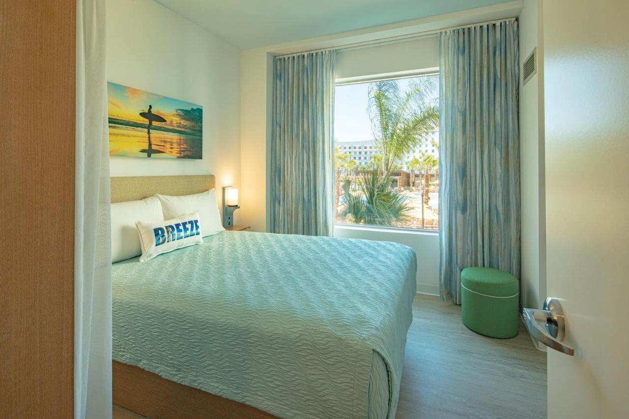 Universal's Endless Summer - Dockside And Resort
