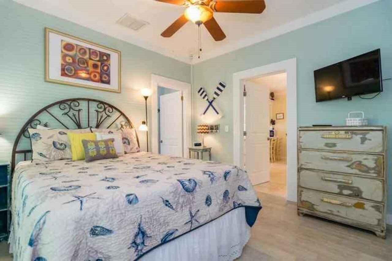 Sail Away Apartment