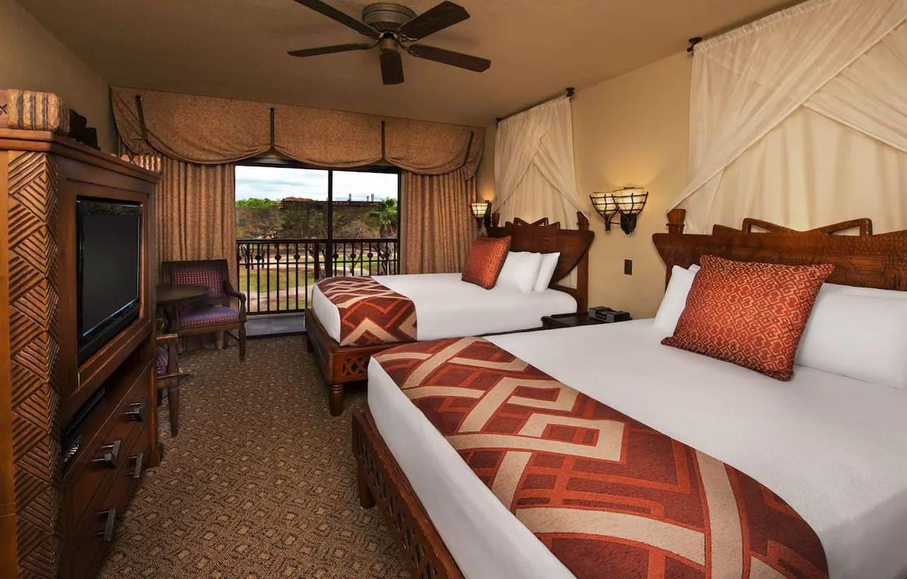 Lodge Disney's Animal Kingdom Four Corners