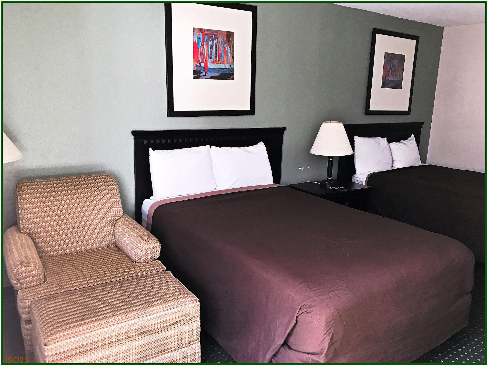 - Hotel