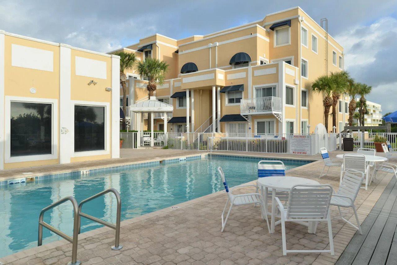 Royal Mansions Aparthotel Cape Canaveral