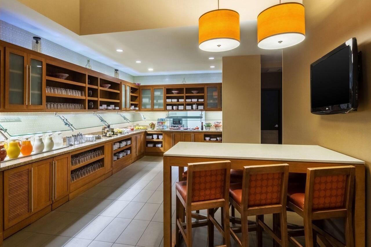 Hyatt Place Delray Hotel