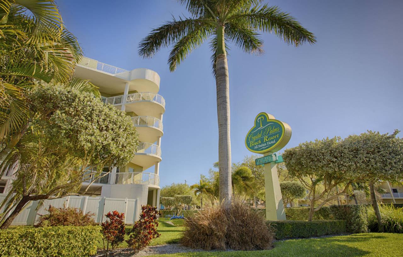 Crystal Palms 3*