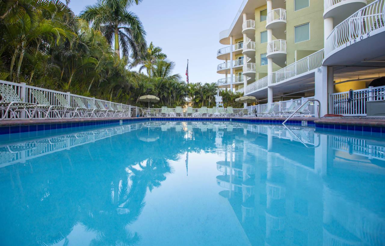Crystal Palms Aparthotel 3*