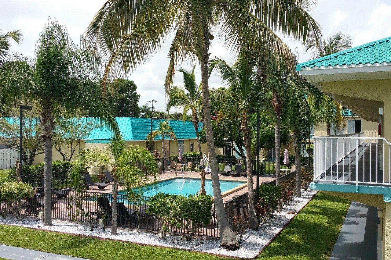 Days By Wyndham Pierce Midtown 2*