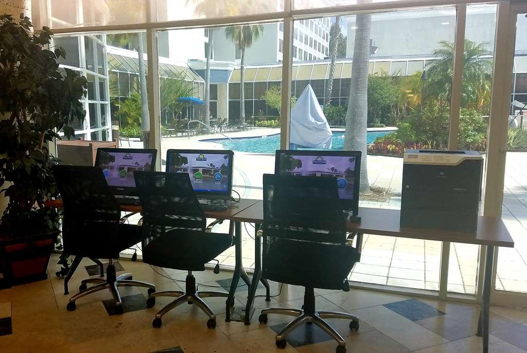 Kissimmee By The Parks By Ihg Four Corners