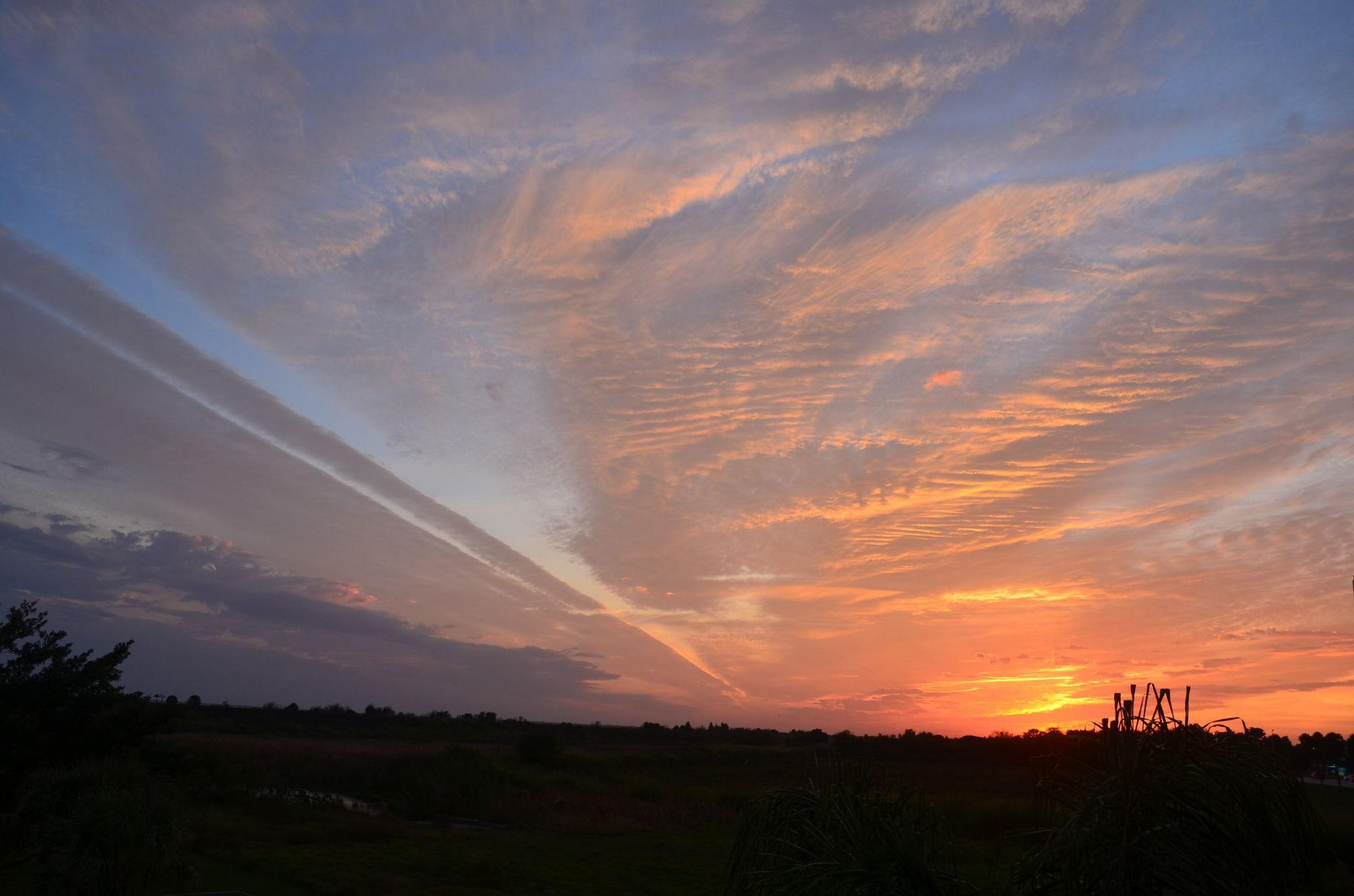 Days & By Wyndham Resort Okeechobee