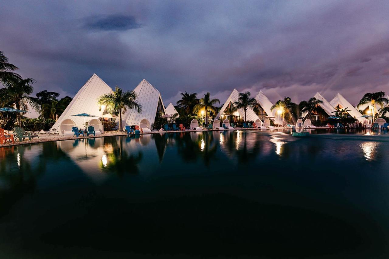 Pyramids In Florida Inn Estero