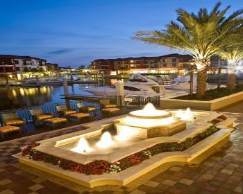 Hotel Bay & Marina