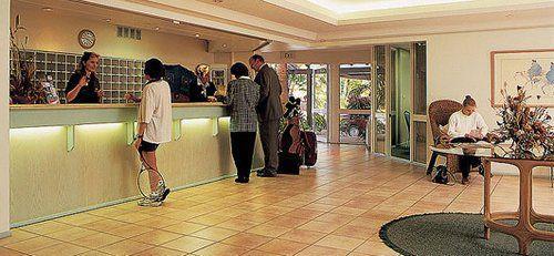 Hotel Homewood By Hilton Airport