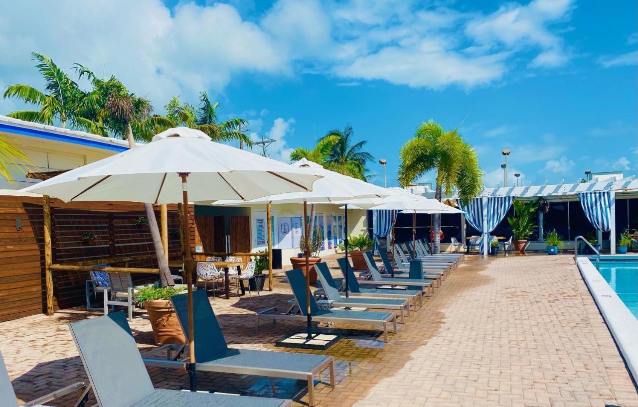 Inn Skipjack & Marina
