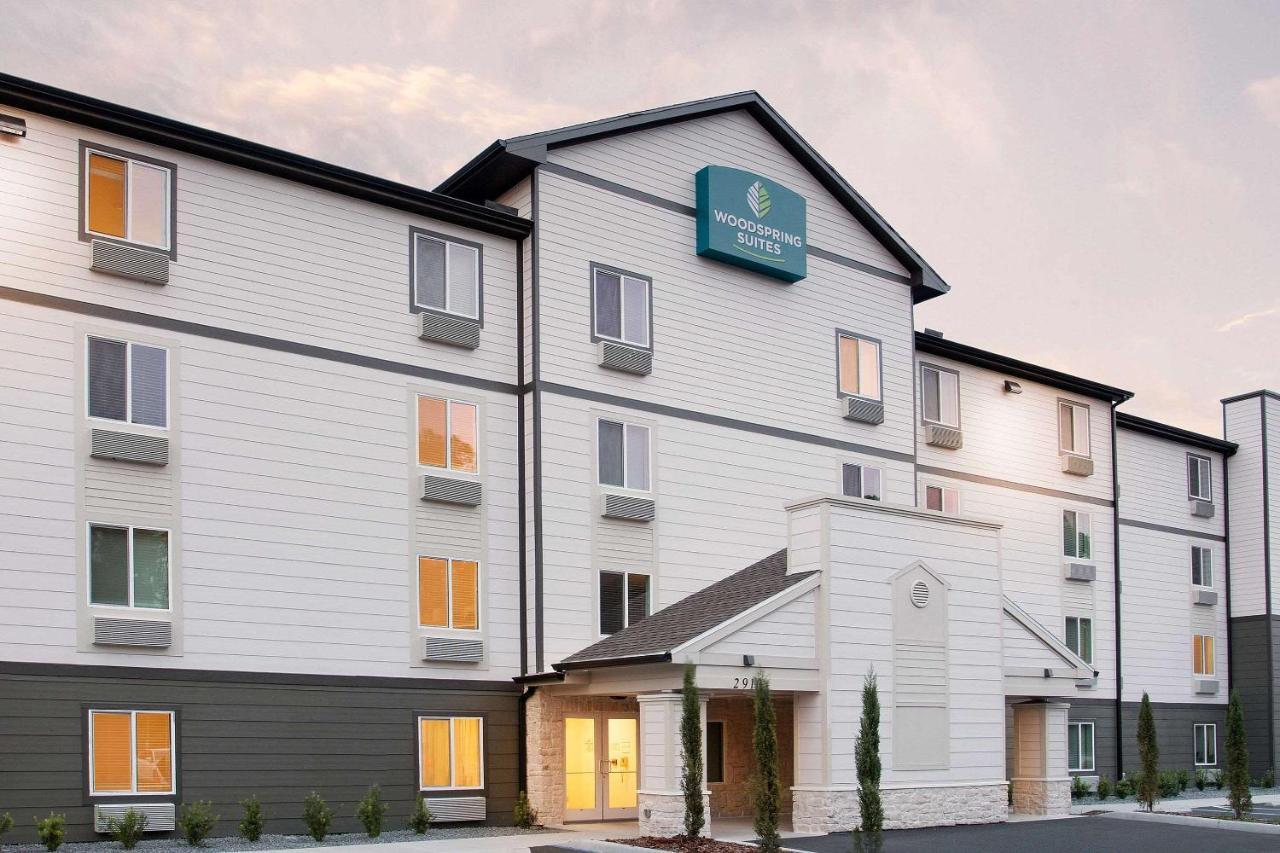 Woodspring Daytona Int'l Speedway Hotel 2*