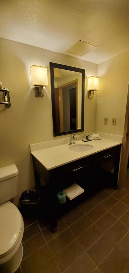 Sleep & Defuniak Springs - Crestview Hotel Mossy Head