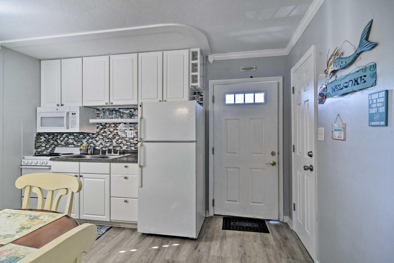 Sunny Gulf Coast Direct And Pool Access