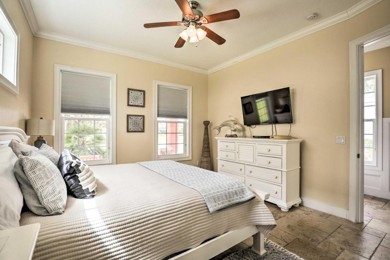 Holiday home Oasis With Pool Steps To Cinnamon Beach! Palm Coast