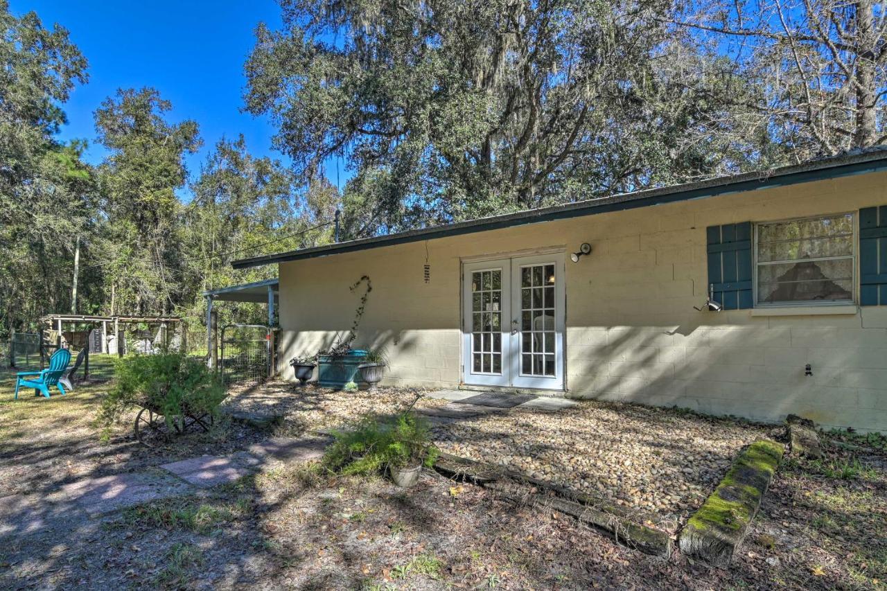 Pet-friendly With Fire Pit! Holiday home Brooksville