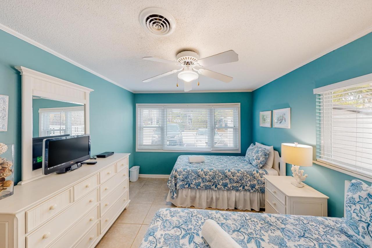 Apartment Sea Pirate 1 Holmes Beach
