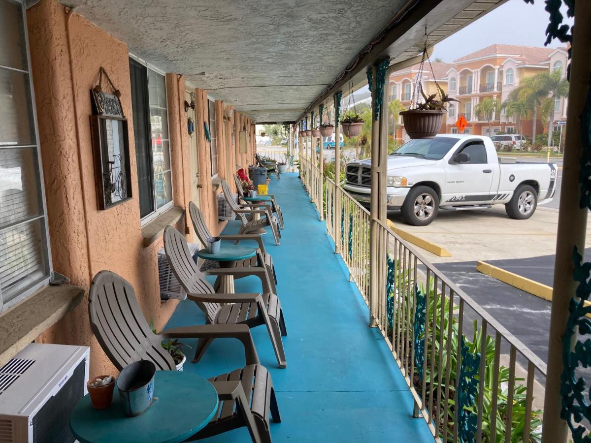 Motel Michaels Siesta St. Petersburg