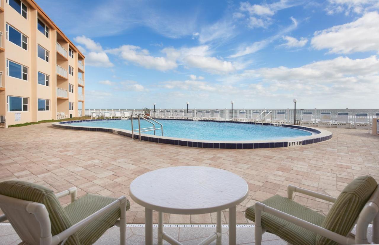 Resort Paradise Club - Ground Floor & *
