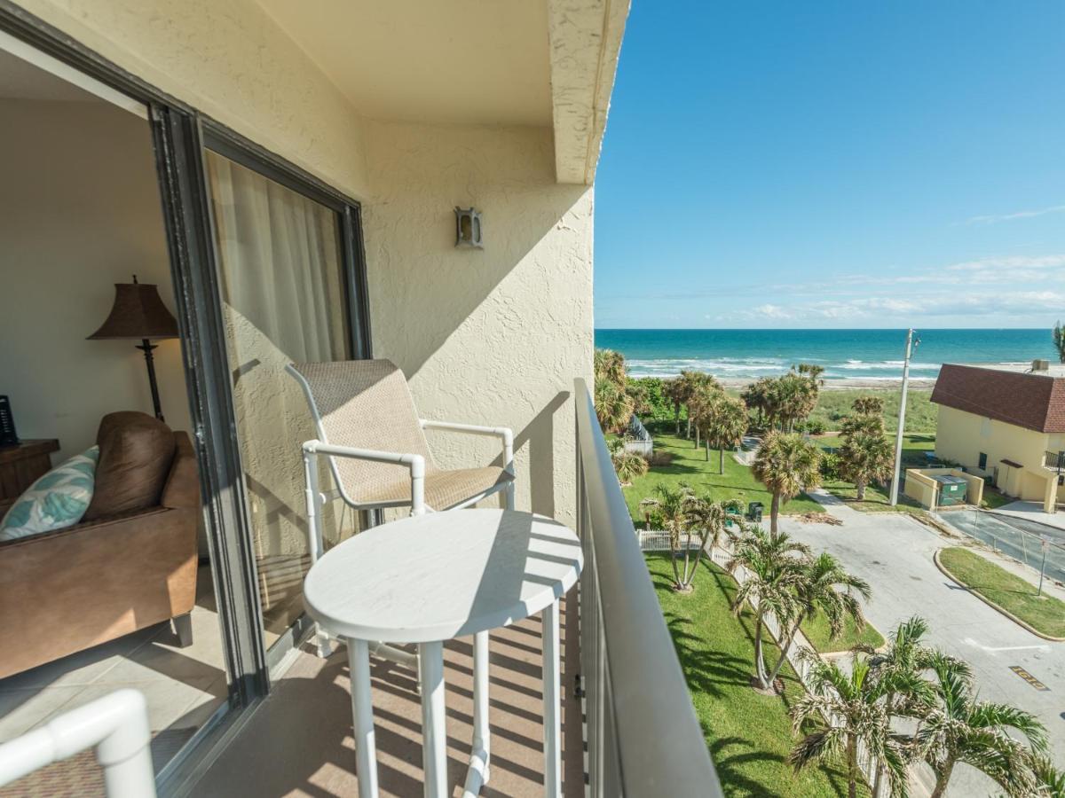 Chateau By The Sea Aparthotel