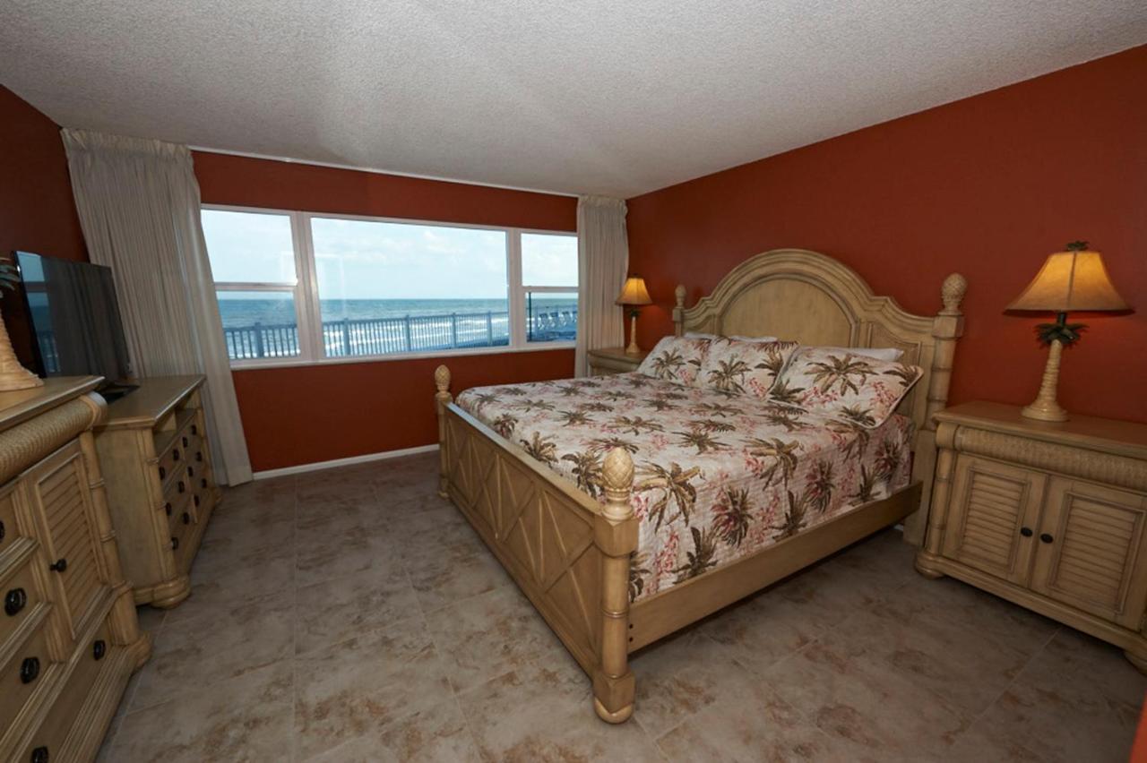 Resort Paradise Club - Ground Floor & Satellite Beach