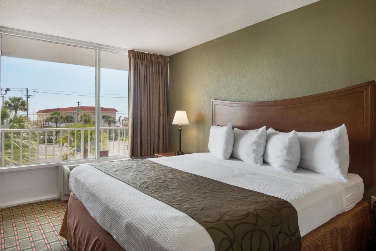 Hotel Baymont By Wyndham Panama Panama City Beach