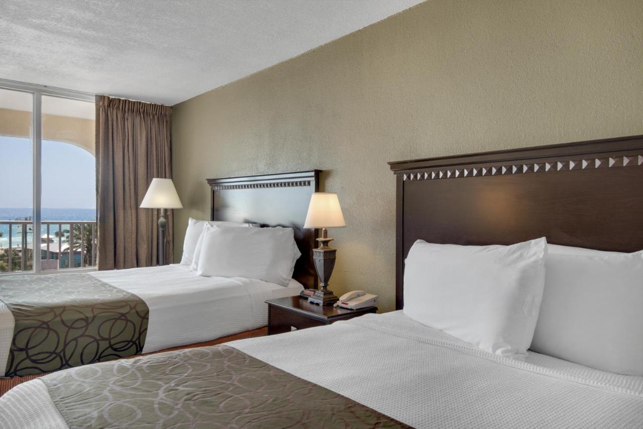 Baymont By Wyndham Panama Hotel 2*