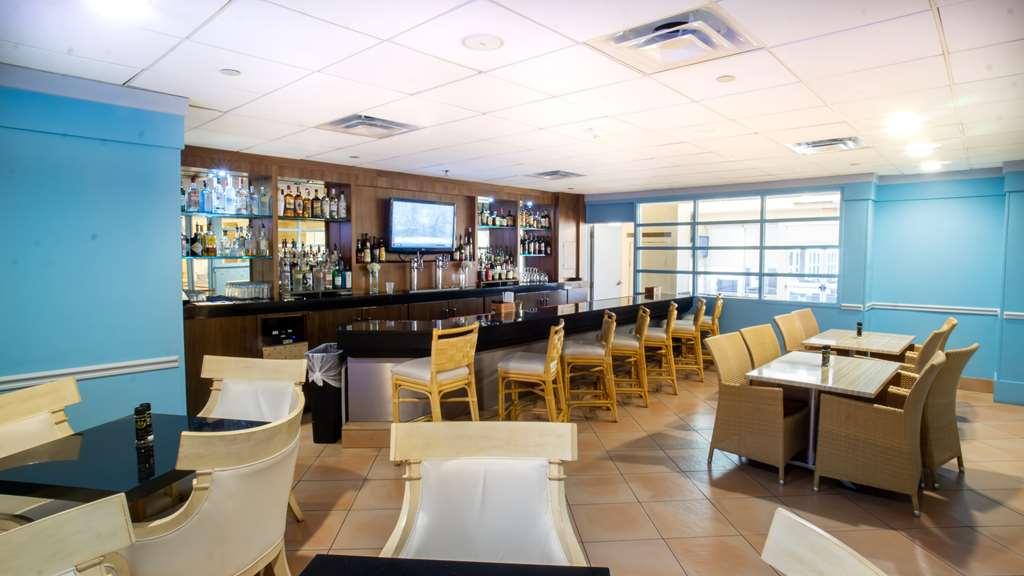 Embassy By Hilton Airport Westshore Tampa