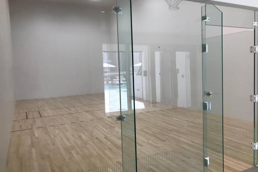 Luxury Condo-hbh *