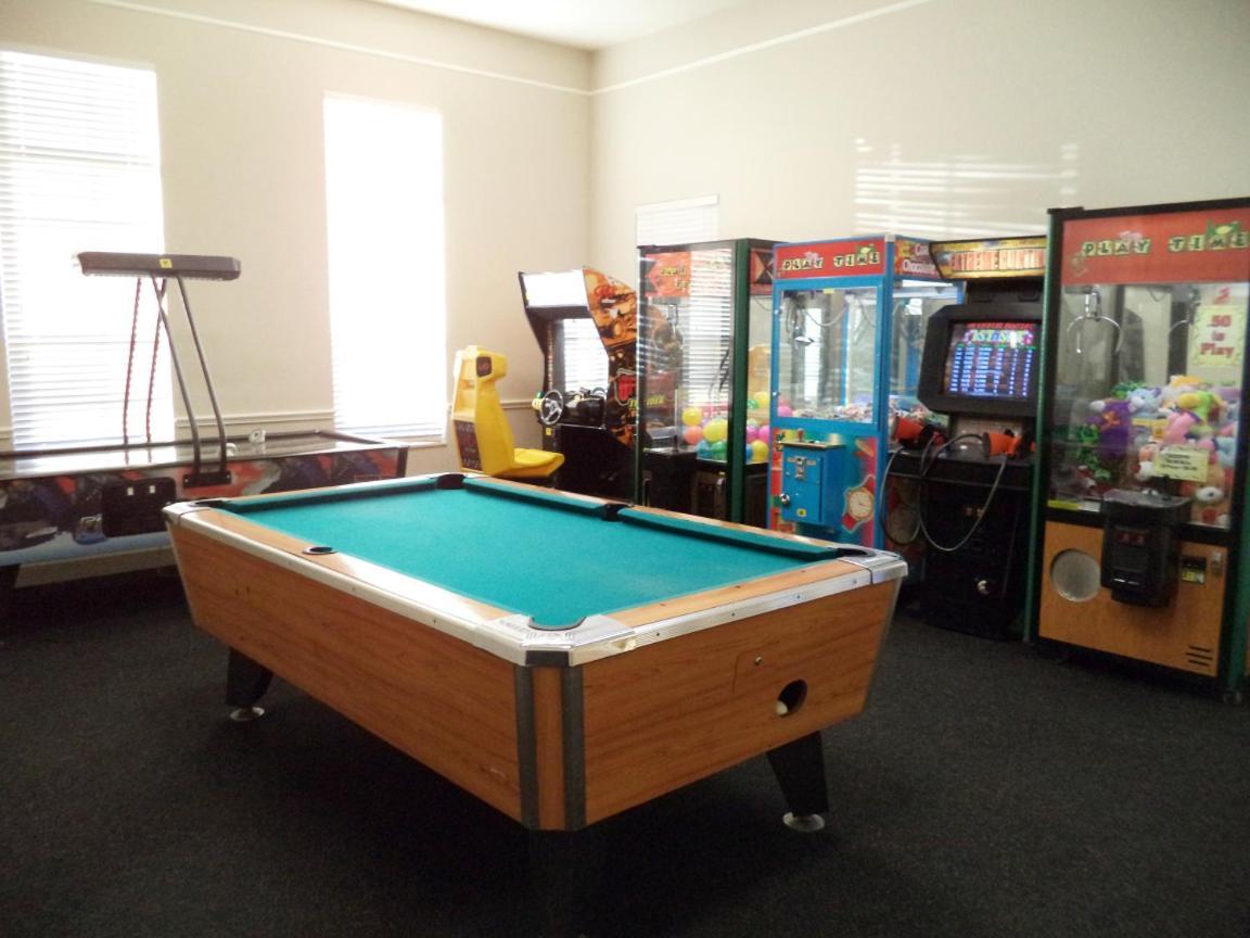 Cozy 4-bedroom Townhome In A Vacation Near Disney-orlando Aparthotel Kissimmee