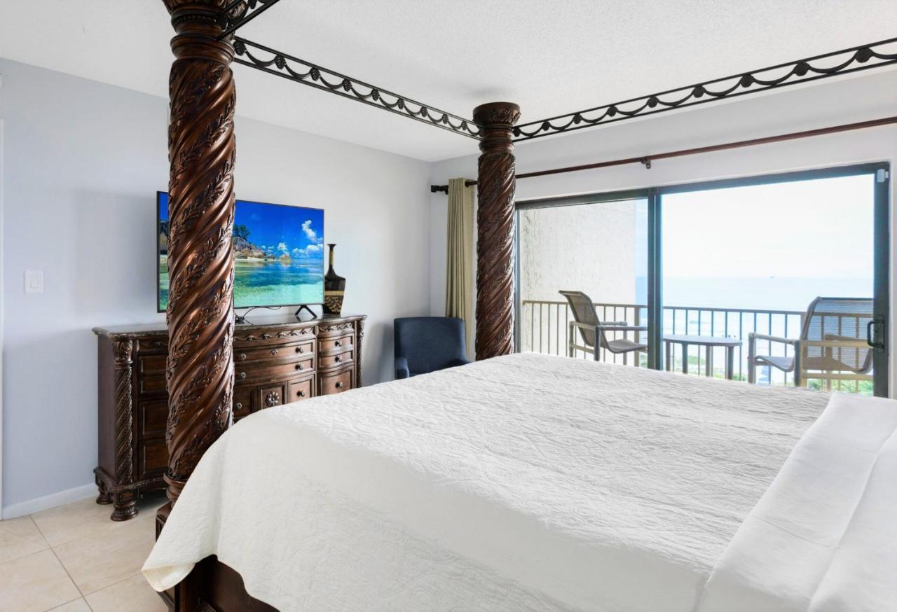 Aparthotel Canaveral Towers