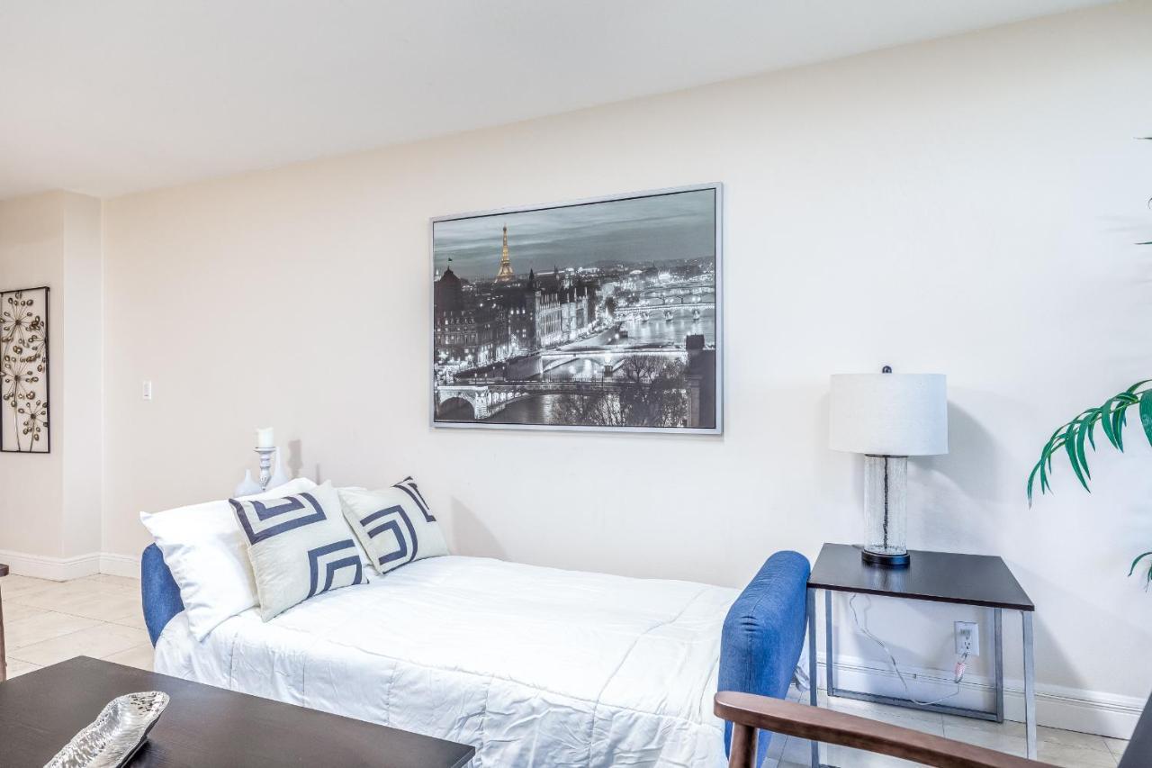 Ocean View With Gorgeous Sunset Apartment Miami