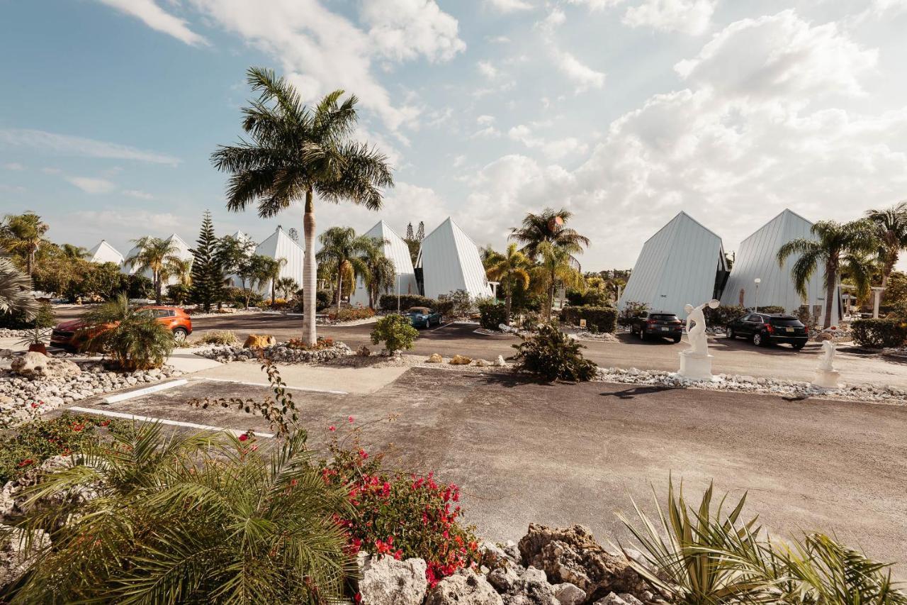 Pyramids In Florida 2*