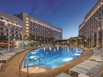Universal's Endless Summer - Surfside And 3*