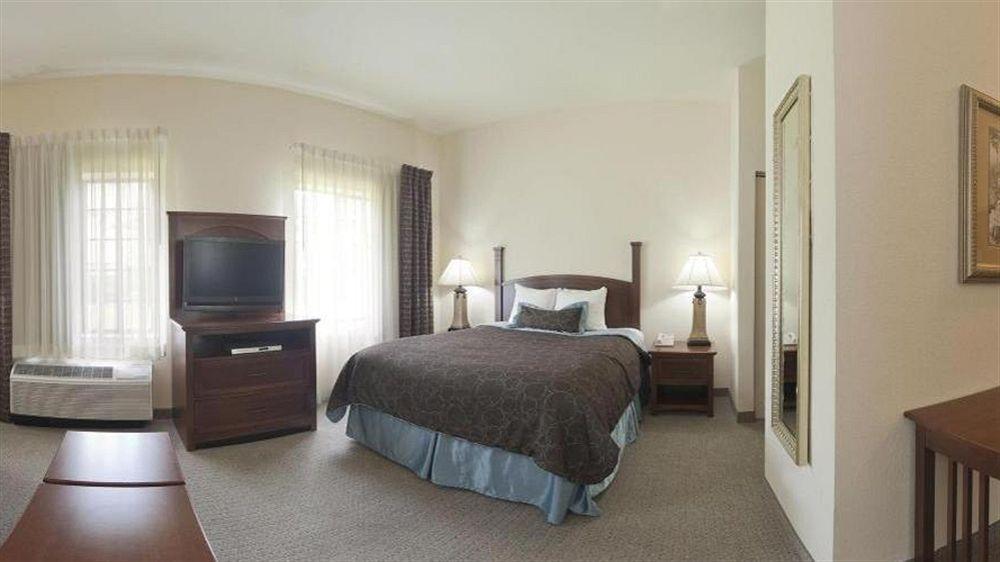 Hotel Homewood Deerwood Park