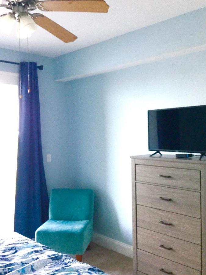 Laketown 5 Pools Steps To Family Friendly Apartment