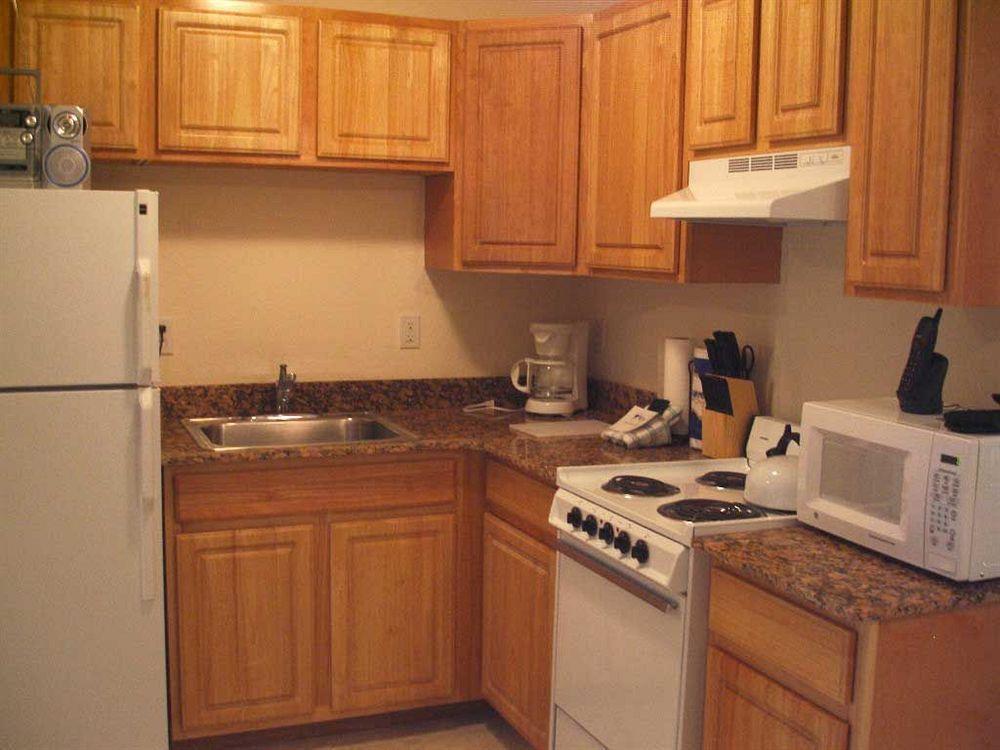 Apartment Royal Orleans Unit 113