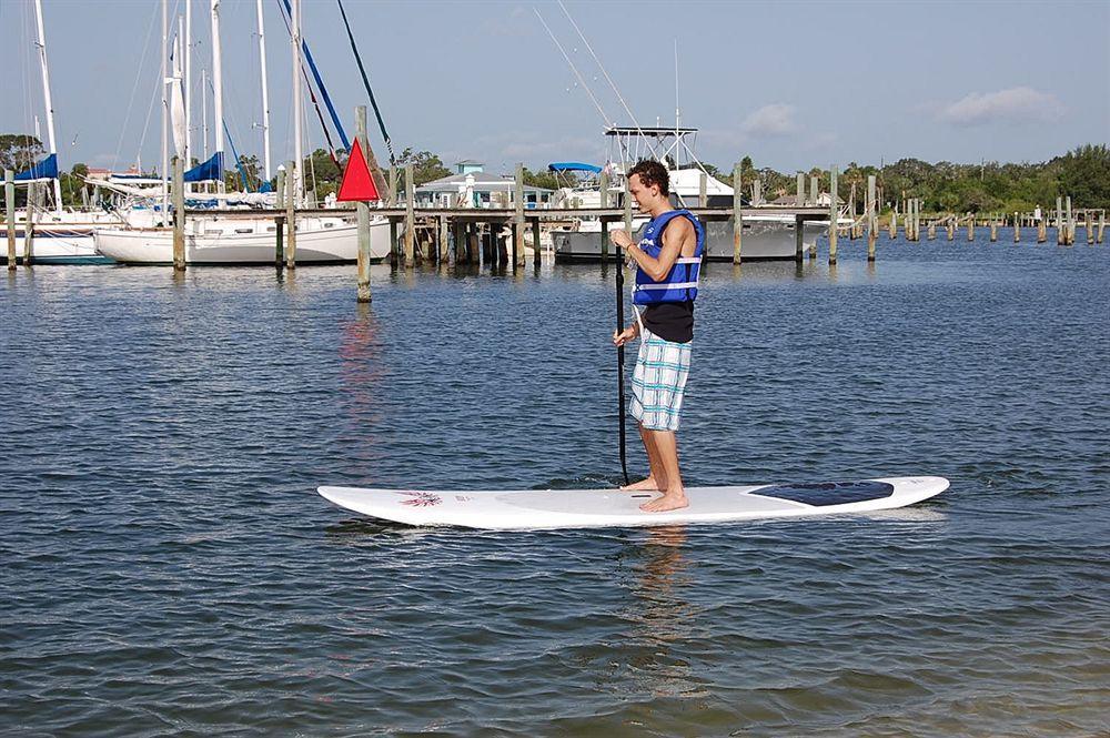 Resort Capt Hirams Sebastian