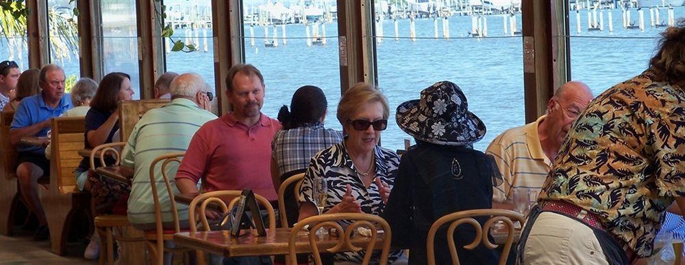 Resort Capt Hirams
