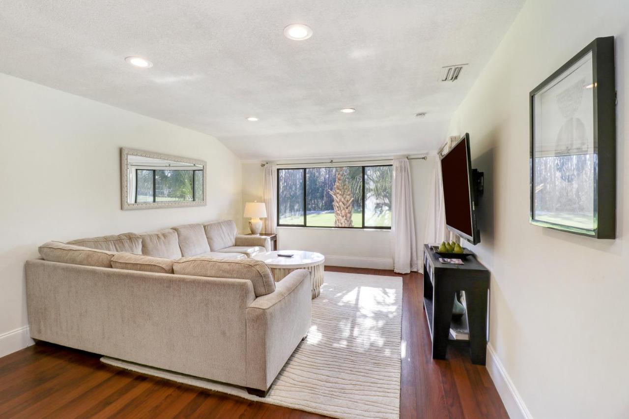 Apartment Saddlebrook Golf Course View With Kitchen *