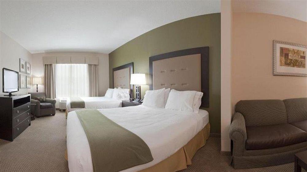 Express & - Mayport / By Ihg 2*