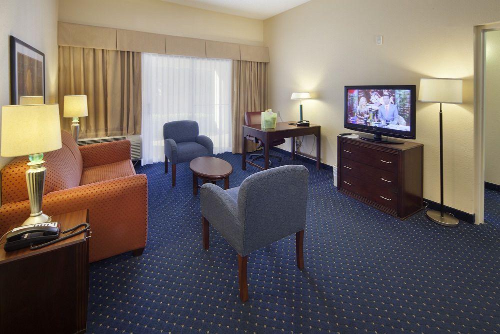 Hotel Courtyard By Marriott Orlando East/ucf Area
