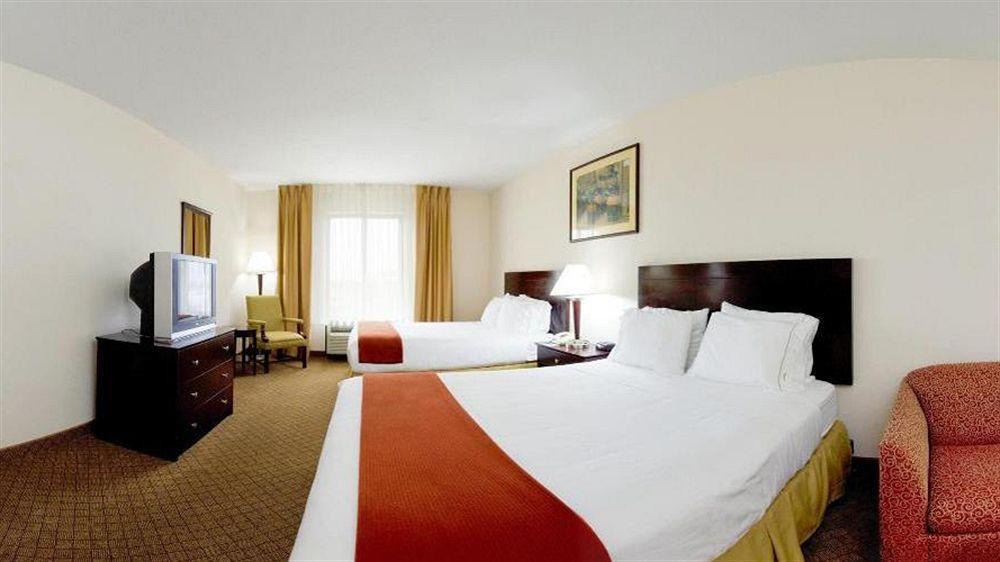 Express & By Ihg Port Richey