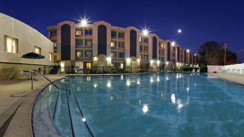 Wyndham Garden Capitol Near Fsu 3*