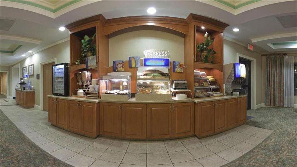 Express & Tampa-anderson Road-veterans Exp By Ihg 2*