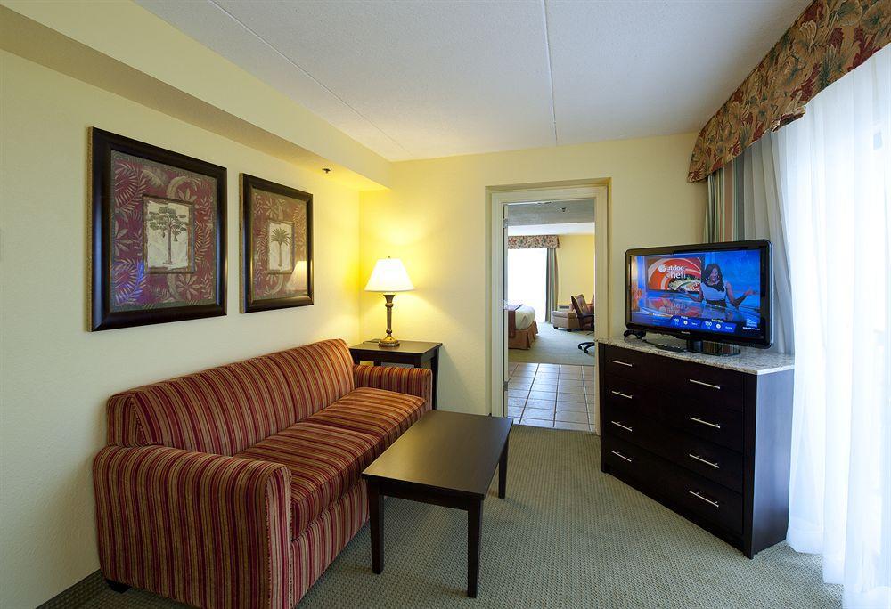 Hilton Garden Cocoa Beach-oceanfront, Fl Cocoa Beach