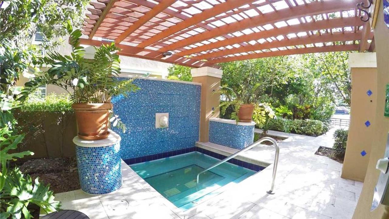 The Nautical! Amazing 3bed 2bath At Yacht Club Apartment *